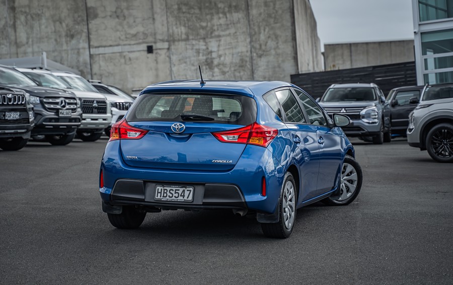 2013 Toyota Corolla 2