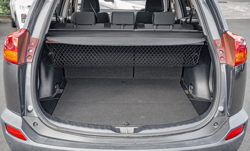 2013 Toyota RAV4 18