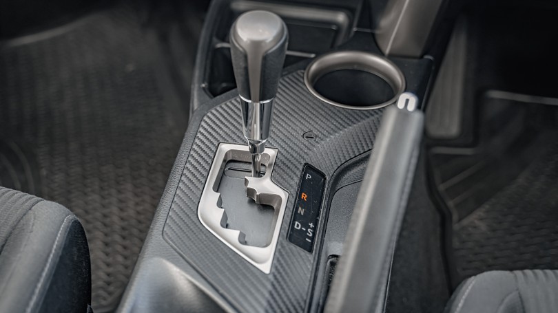 2013 Toyota RAV4 16