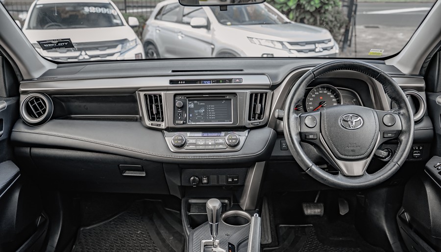 2013 Toyota RAV4 10