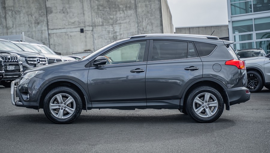 2013 Toyota RAV4 5