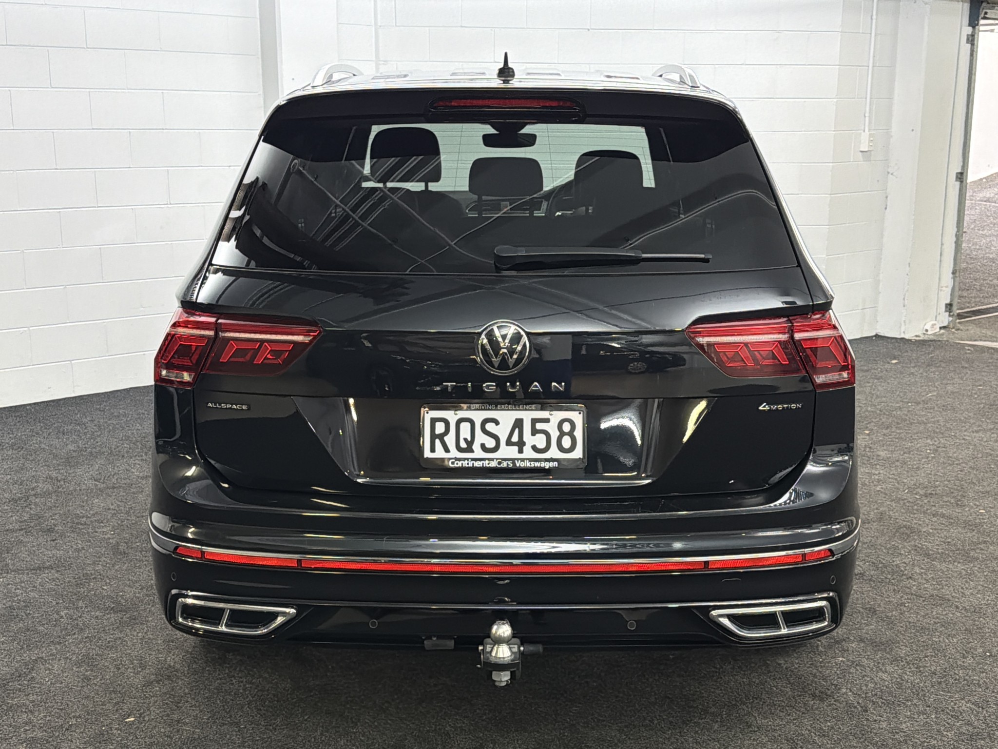 Volkswagen Tiguan ALLSPACE R-LINE AWD