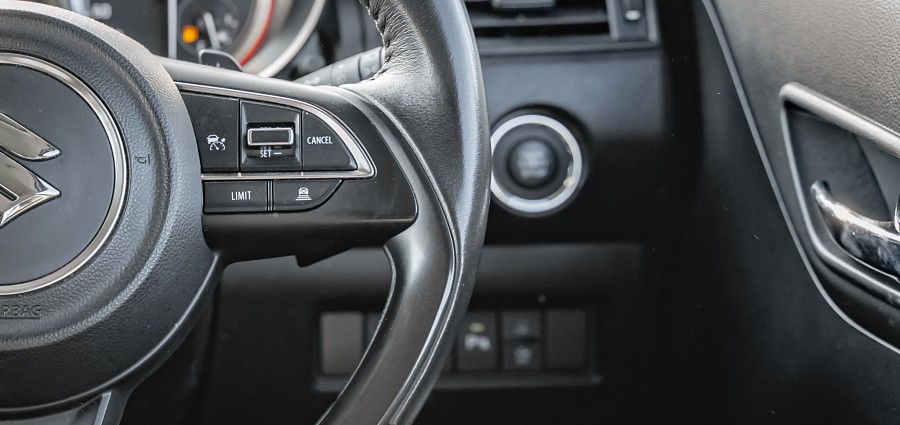 2023 Suzuki Swift 14
