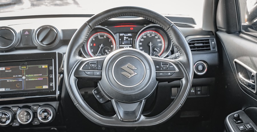 2023 Suzuki Swift 10