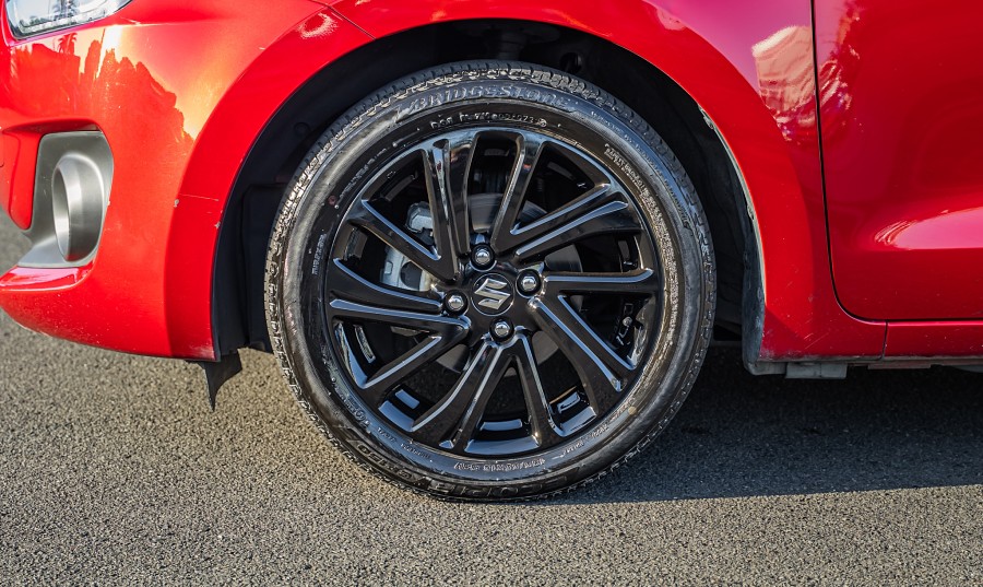 2023 Suzuki Swift 6