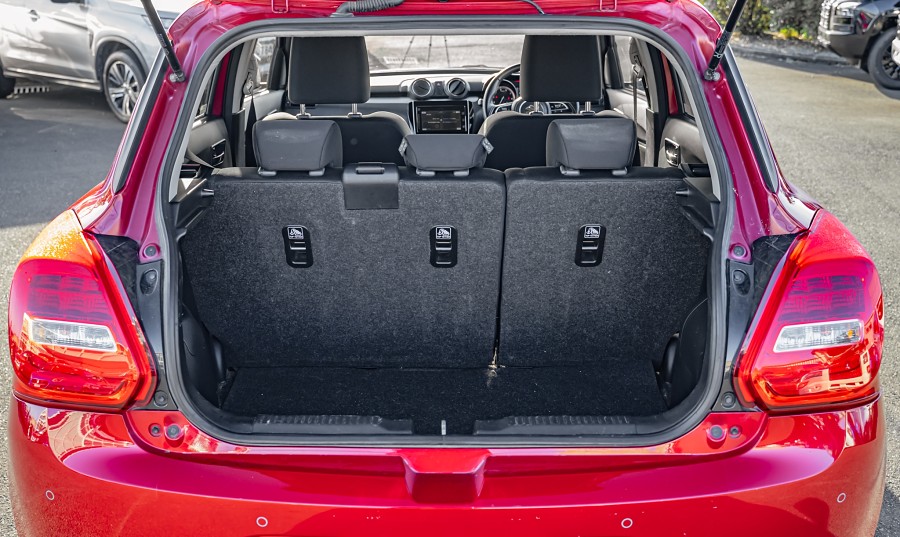 2023 Suzuki Swift 16