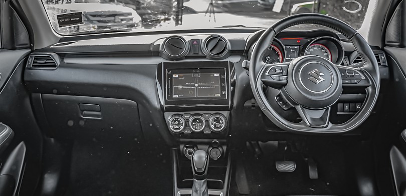 2023 Suzuki Swift 9