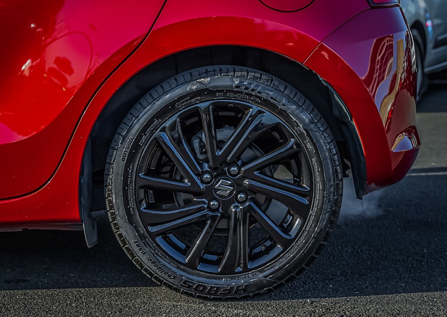 2023 Suzuki Swift 7