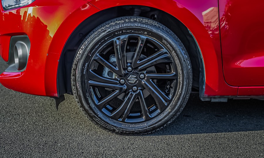 2023 Suzuki Swift 6