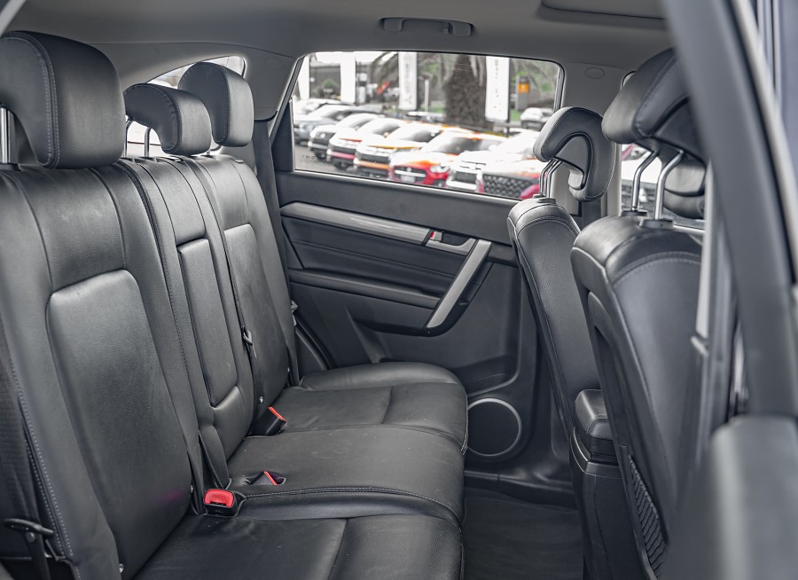 2017 Holden Captiva 16