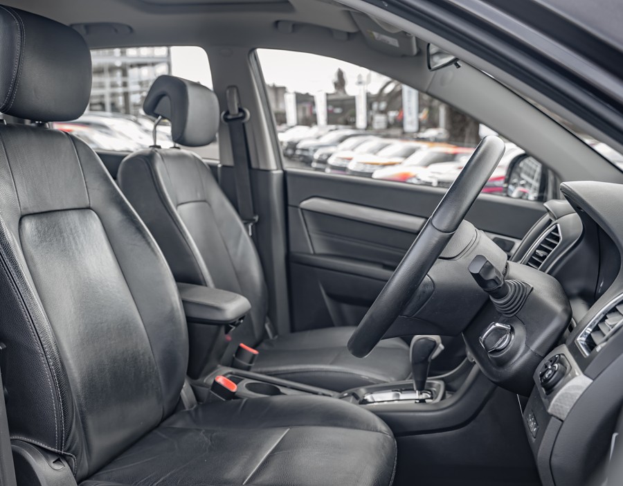 2017 Holden Captiva 8