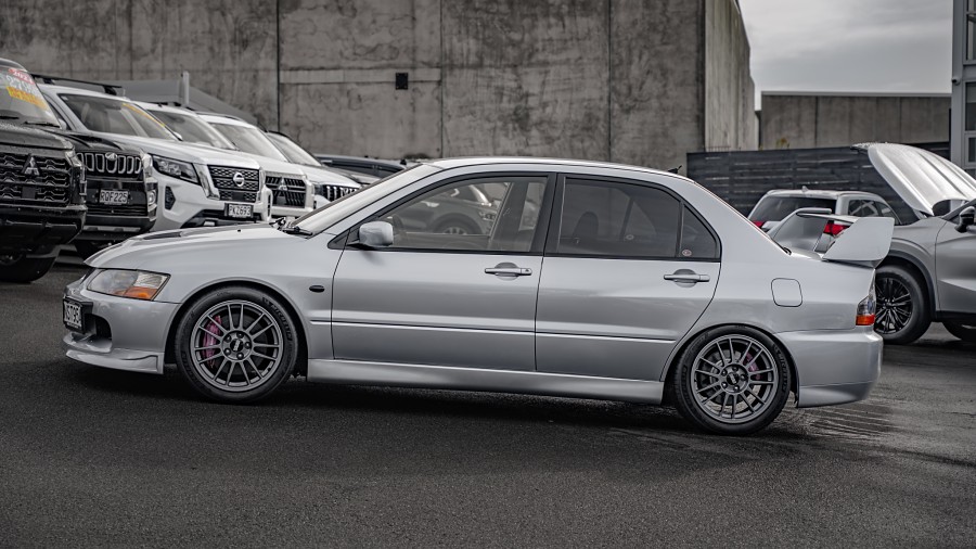 2005 Mitsubishi Lancer 5