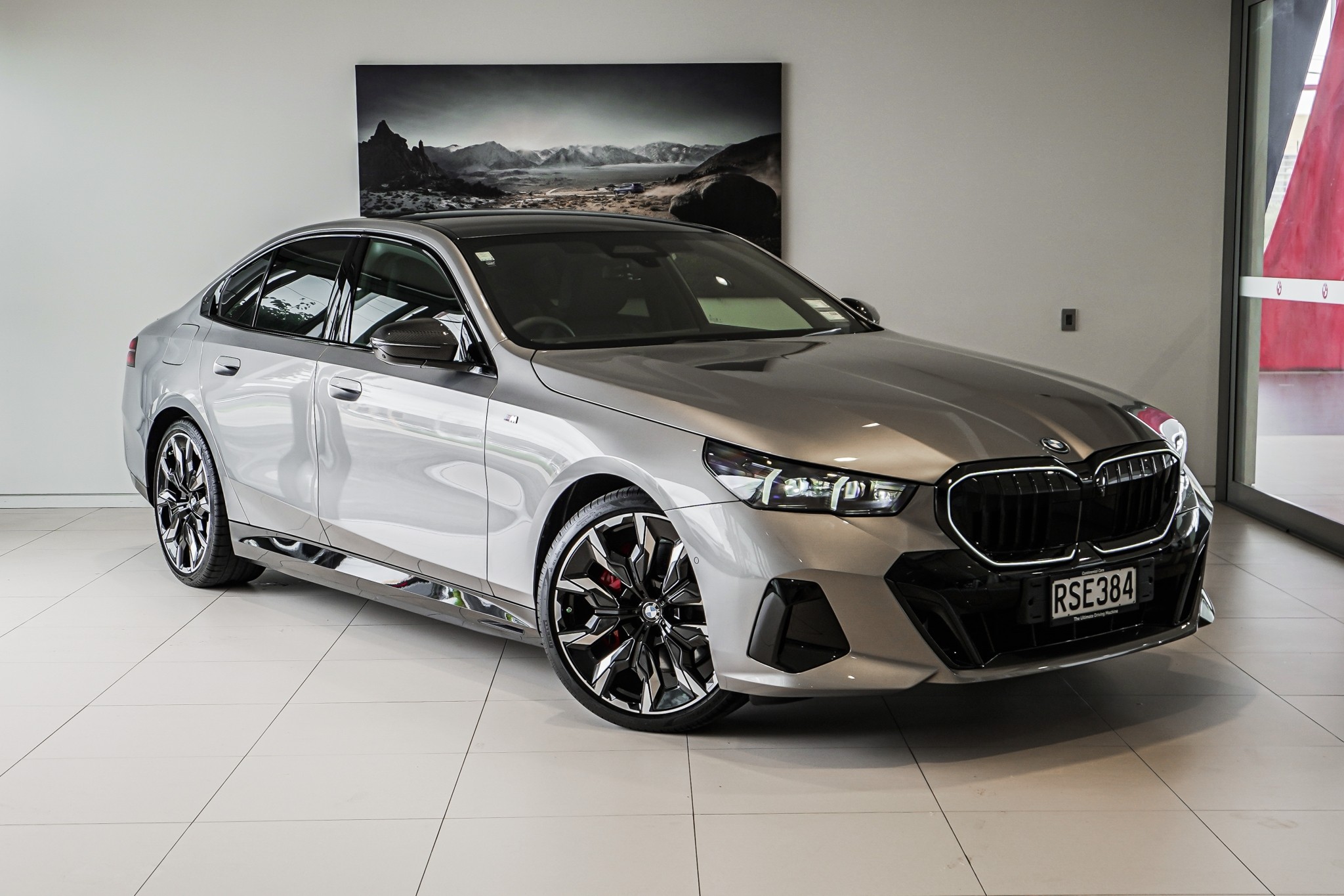 BMW 550e PHEV/4WD/8AT/SL