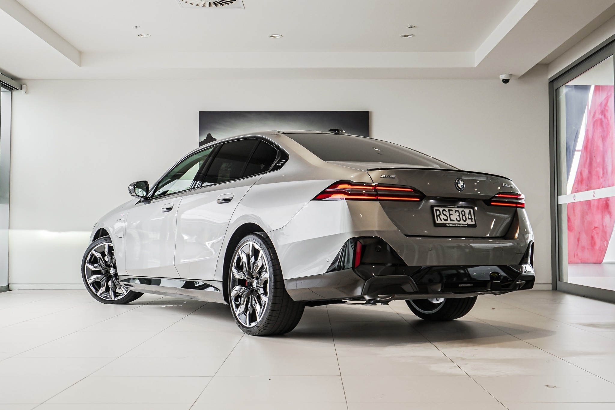 BMW 550e PHEV/4WD/8AT/SL