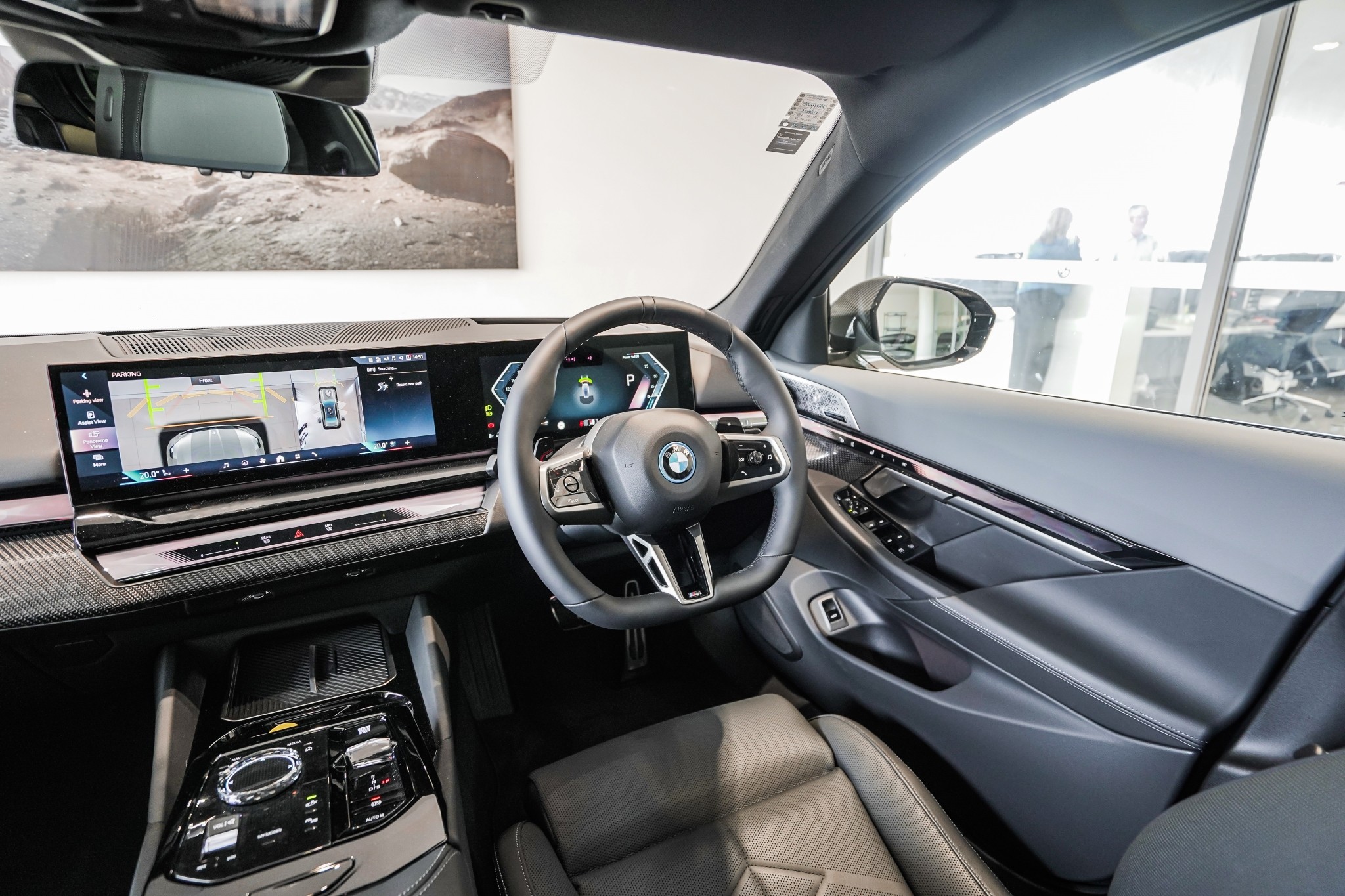 BMW 550e PHEV/4WD/8AT/SL