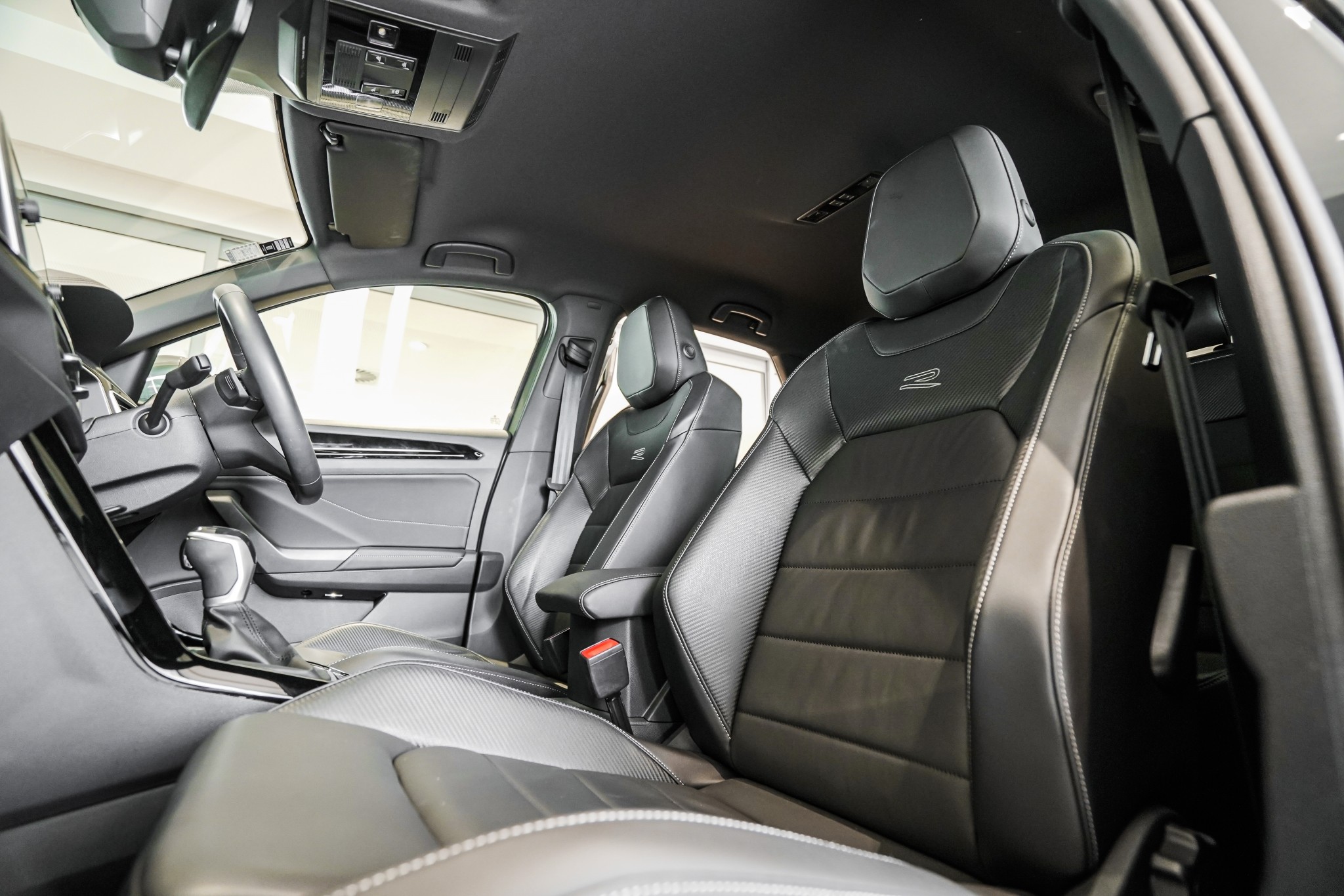 Volkswagen T-Roc R-Line 2Wd 1.4Pt