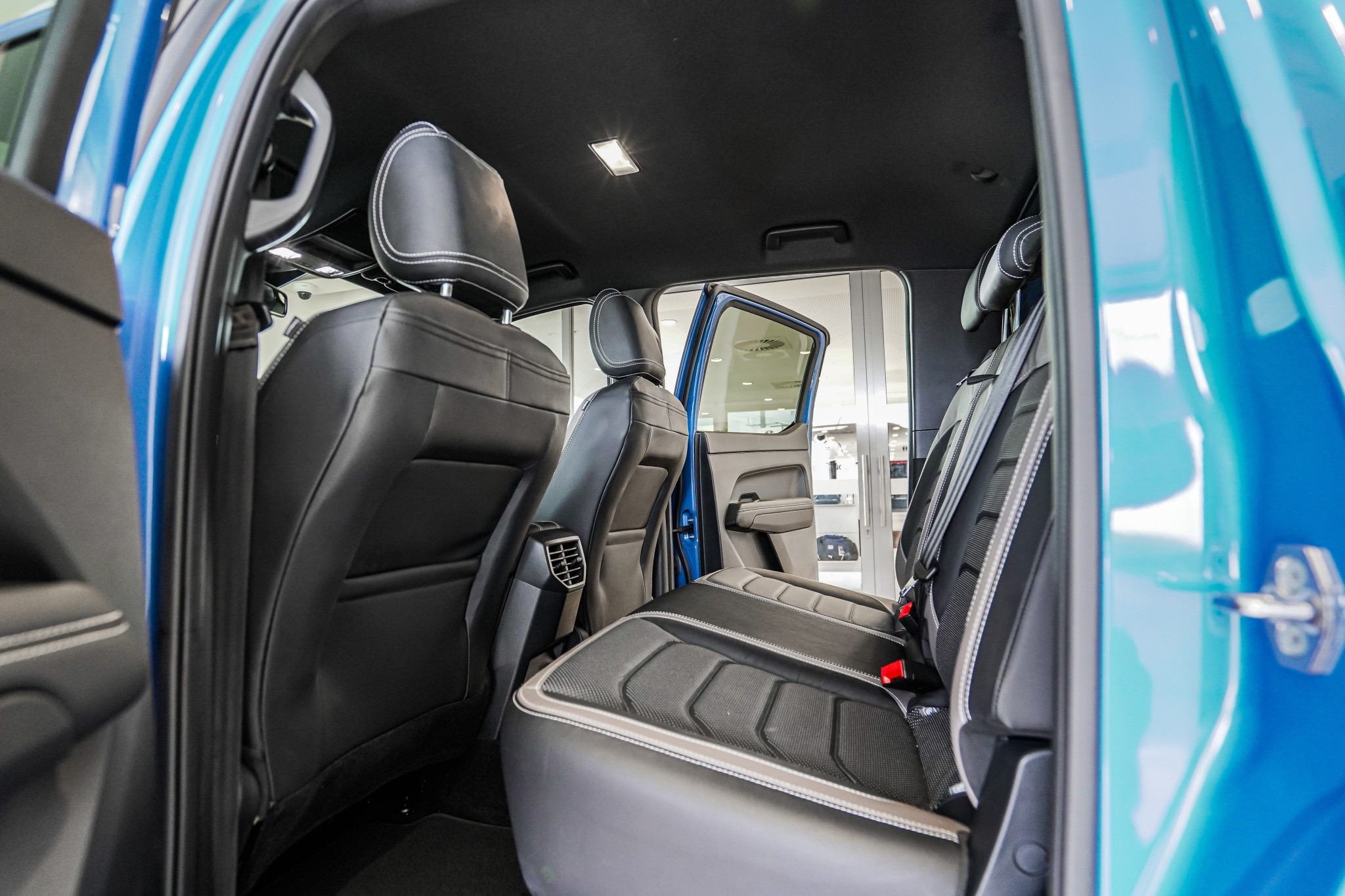 Volkswagen Amarok Aventura DC 4M 3.0DT