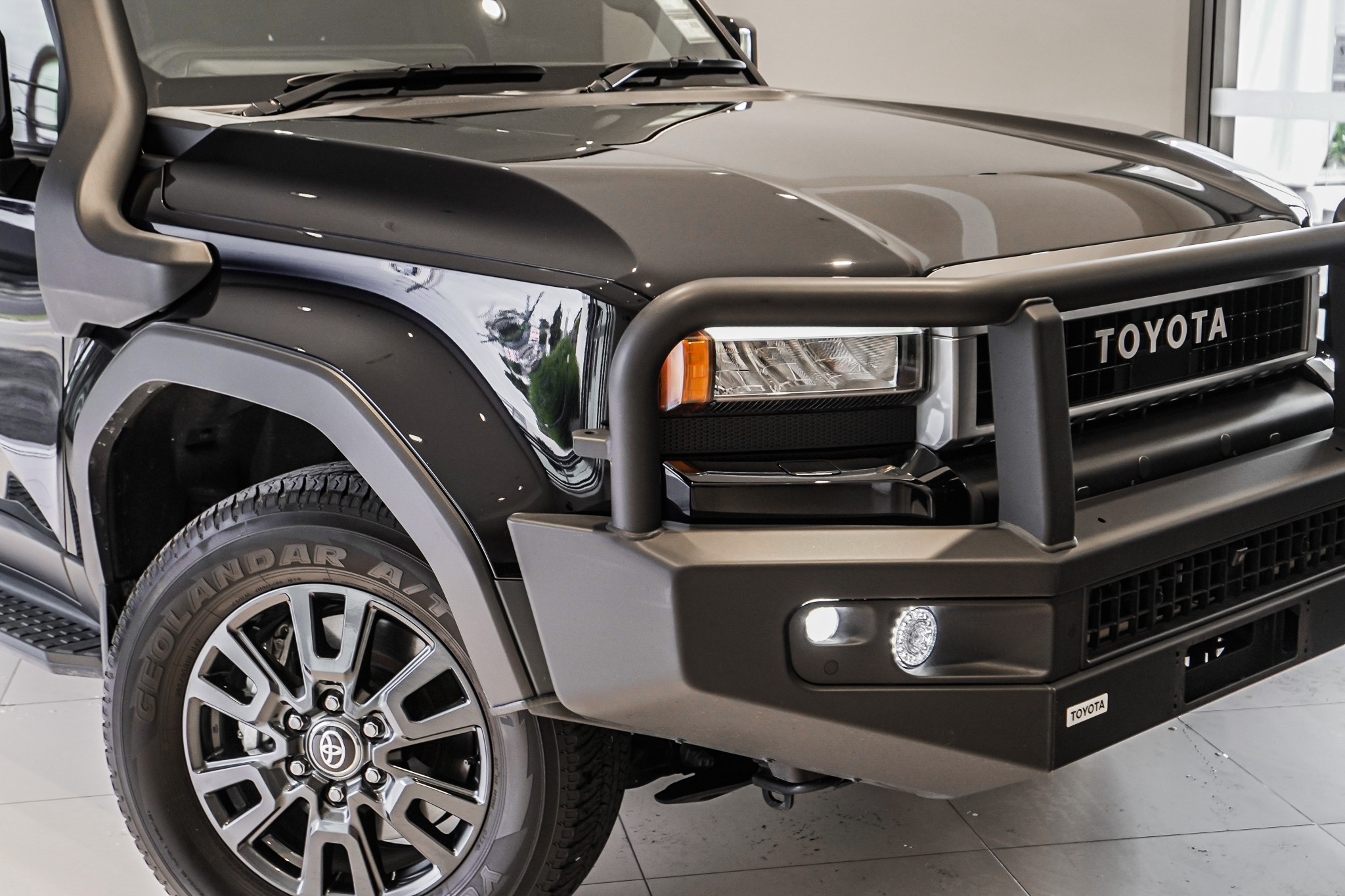 Toyota Land Cruiser Prado Gxl 2.8Dmht/4Wd/8At