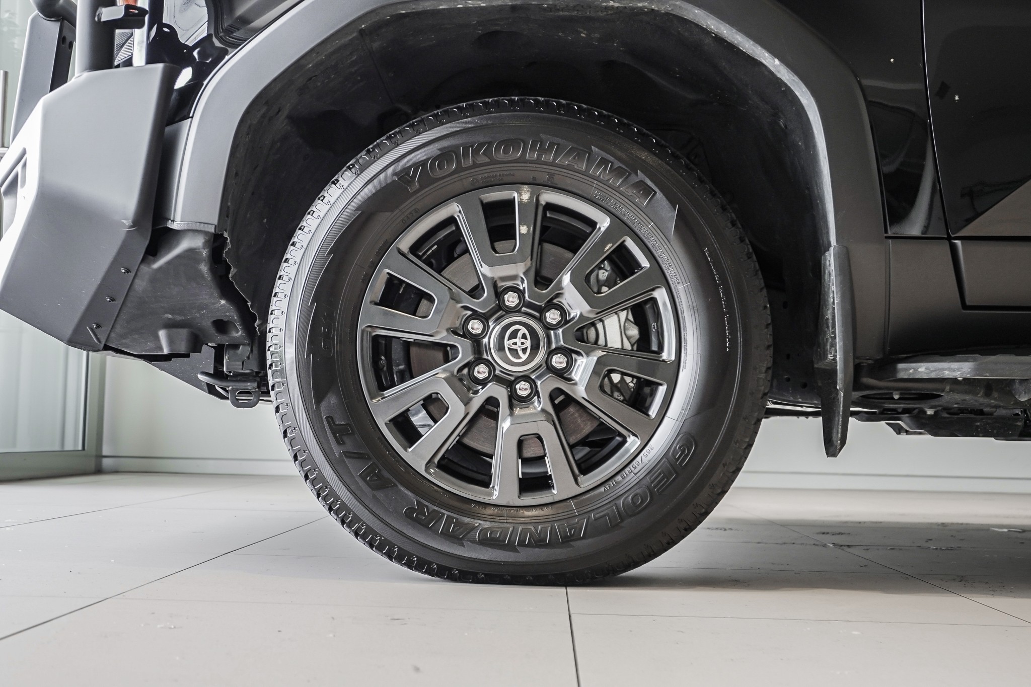 Toyota Land Cruiser Prado Gxl 2.8Dmht/4Wd/8At