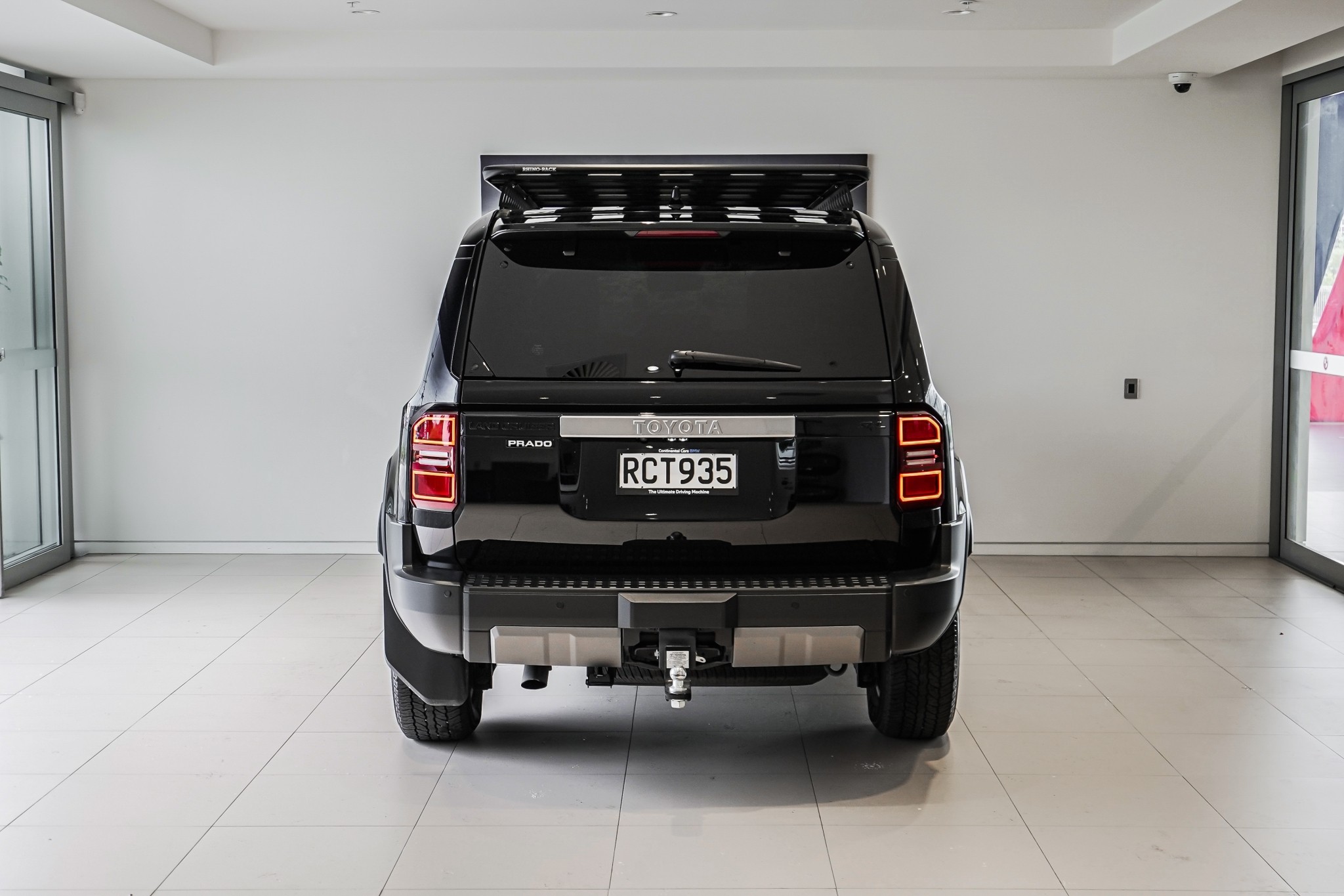 Toyota Land Cruiser Prado Gxl 2.8Dmht/4Wd/8At