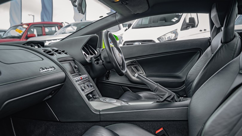 2012 Lamborghini Gallardo 8