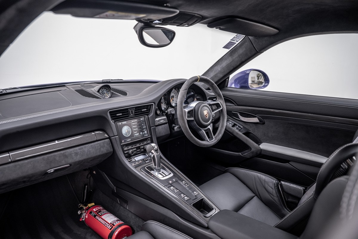 Porsche 911 GT3 RS (991.1)