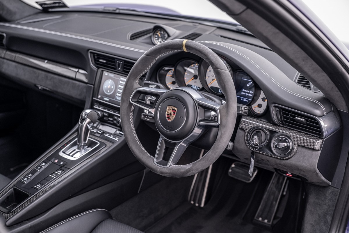 Porsche 911 GT3 RS (991.1)
