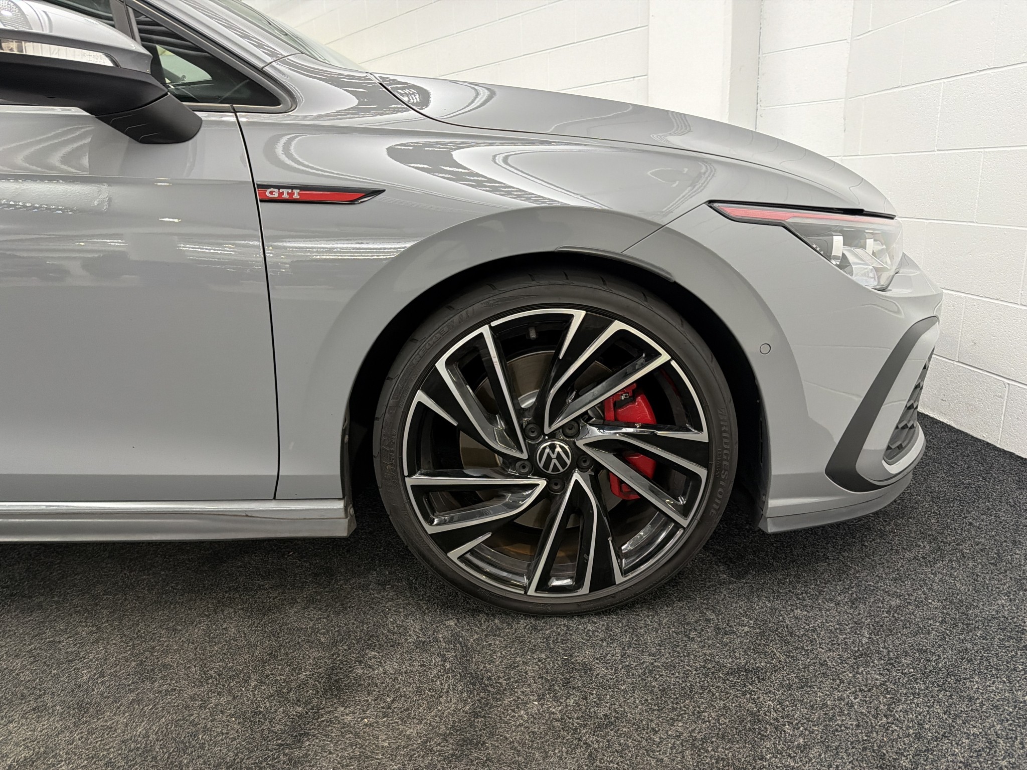 Volkswagen Golf GTI DSG