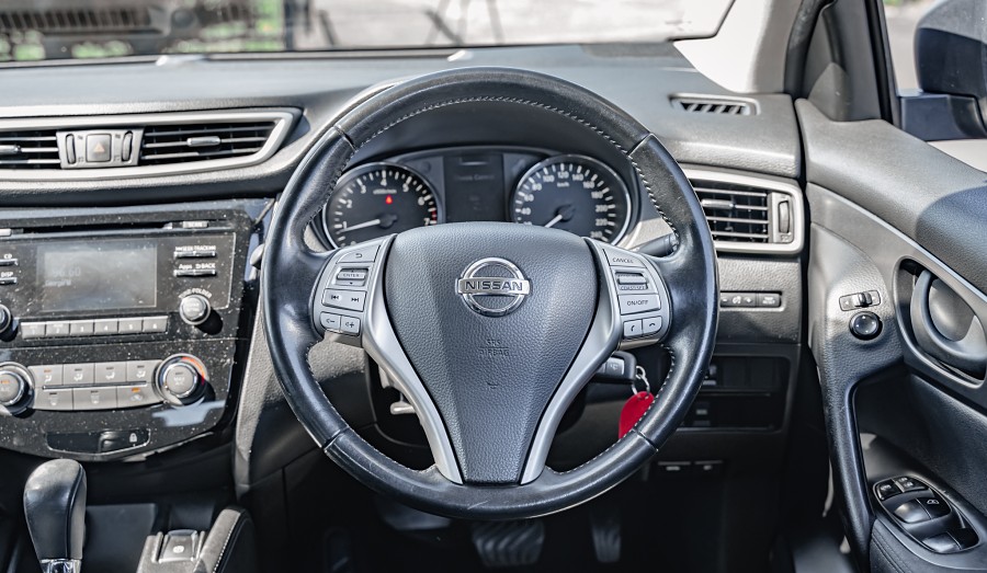 2015 Nissan Qashqai 12