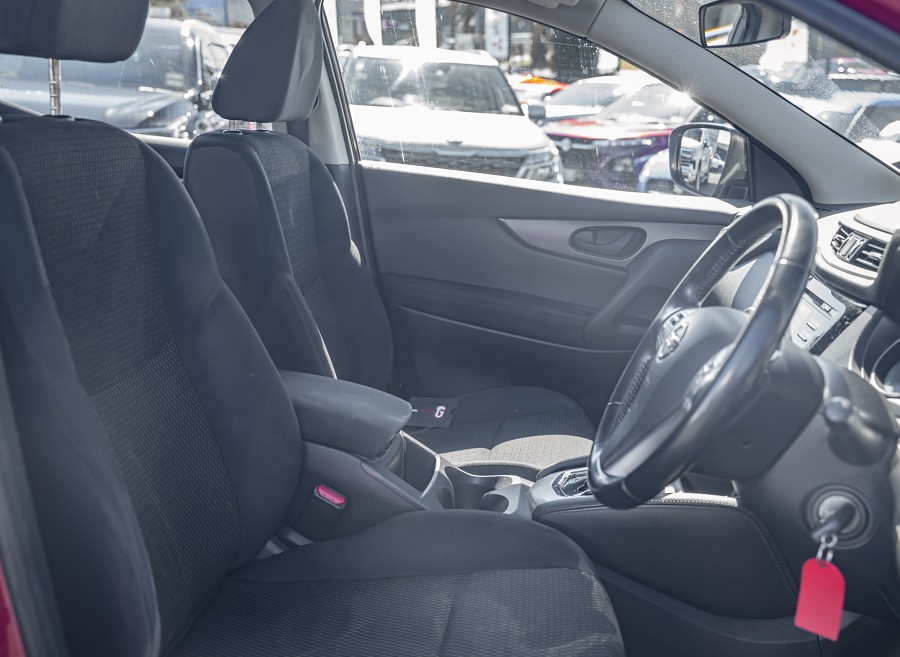 2015 Nissan Qashqai 9
