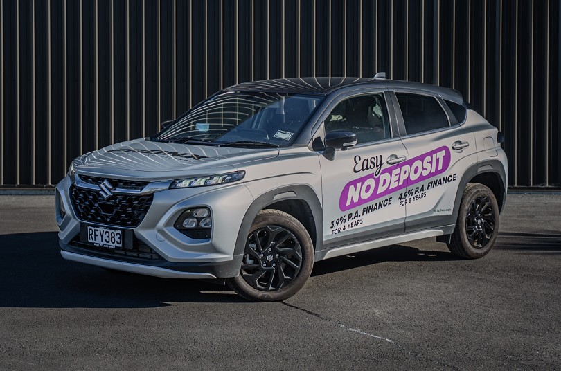 2025 Suzuki FRONX 1