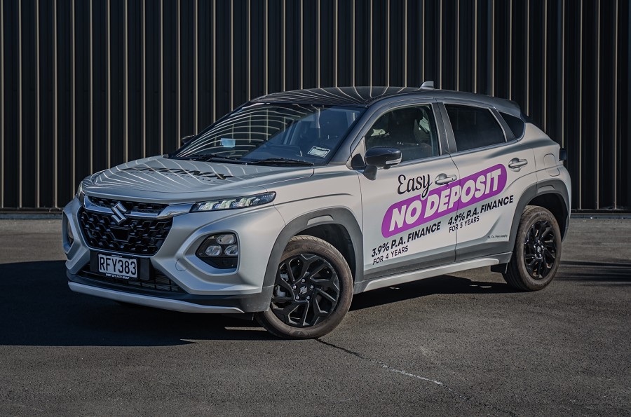 2025 Suzuki FRONX 1
