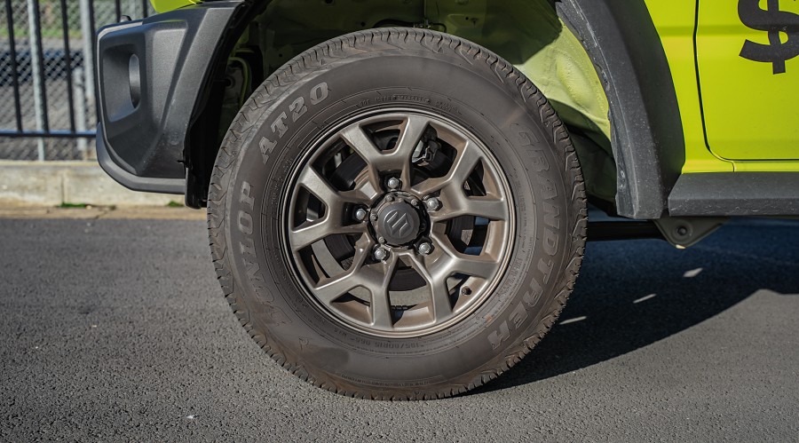 2026 Suzuki Jimny 6