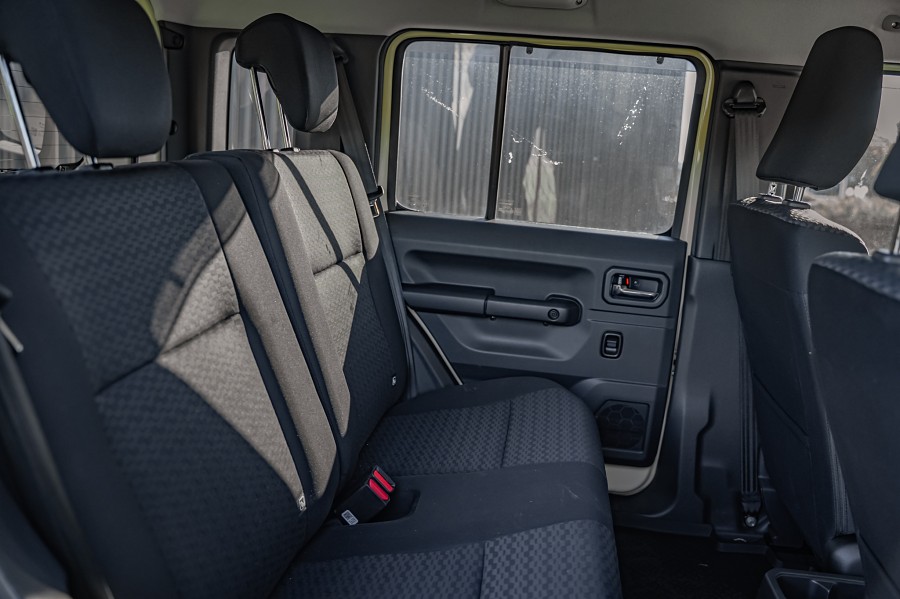 2026 Suzuki Jimny 15