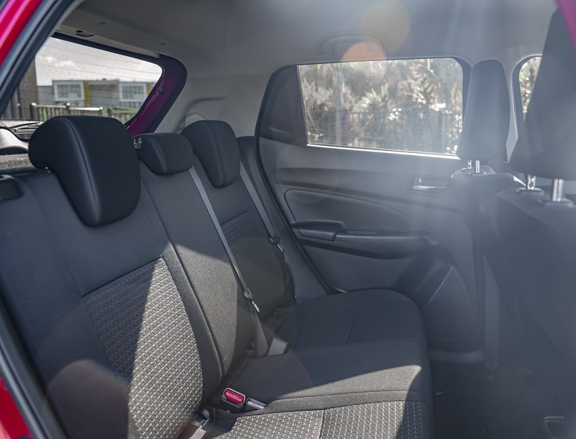 2022 Suzuki Swift 16