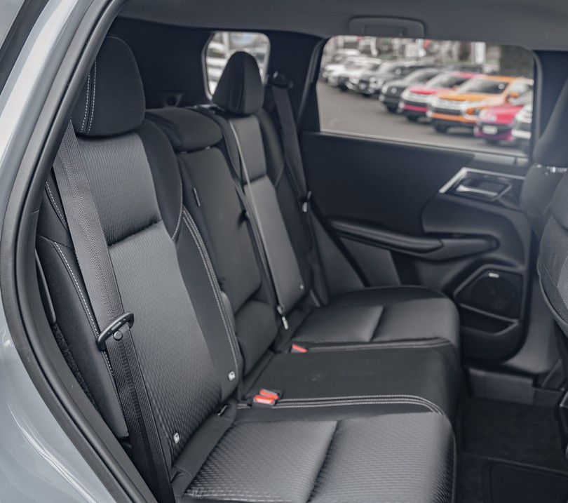 2026 Mitsubishi Outlander 17
