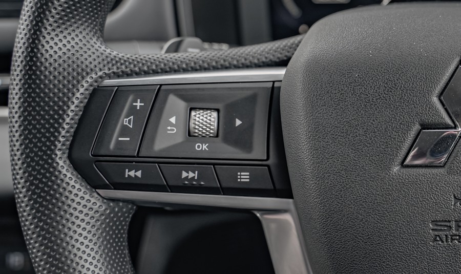2026 Mitsubishi Outlander 13