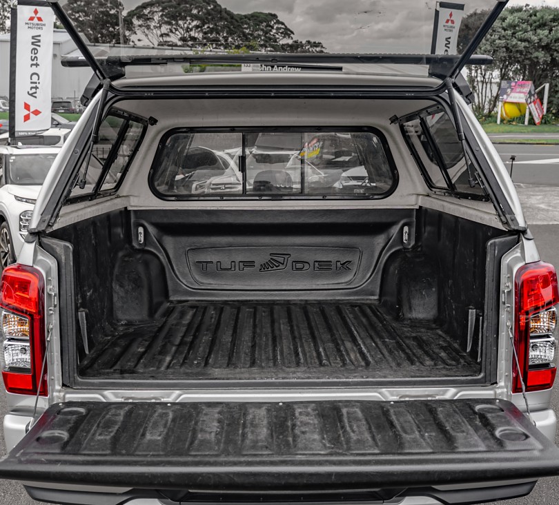 2021 Mitsubishi Triton 18