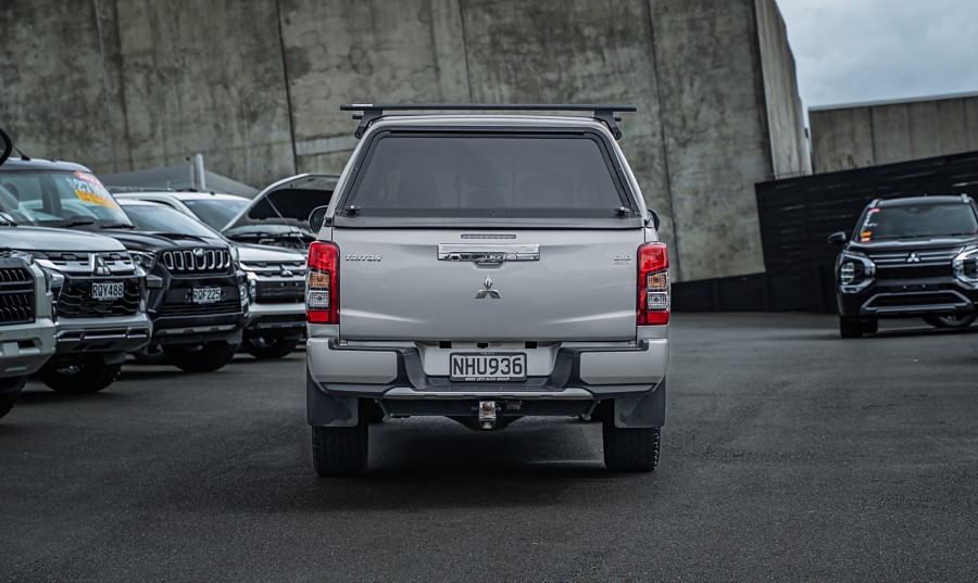 2021 Mitsubishi Triton 4