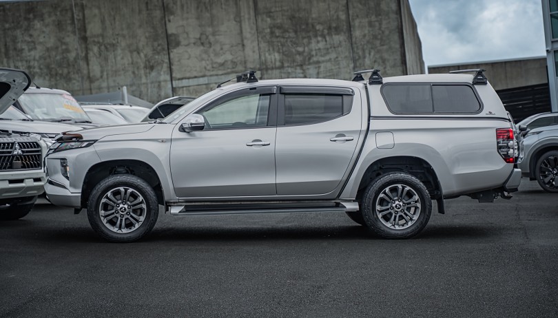 2021 Mitsubishi Triton 5