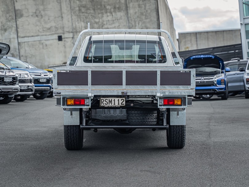 2026 Mitsubishi Triton 4