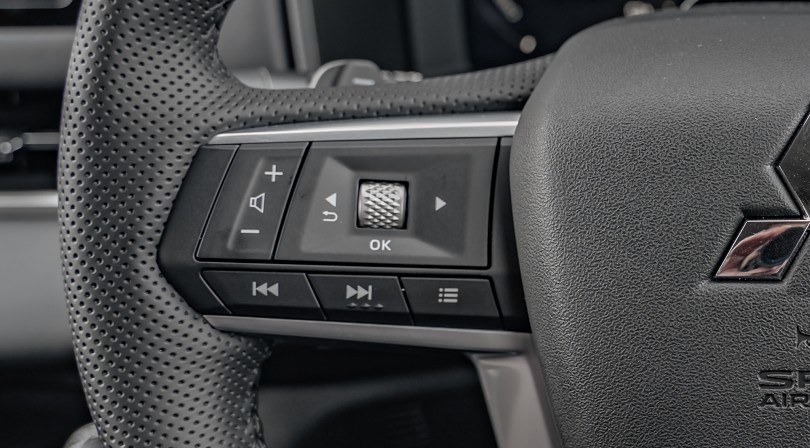2026 Mitsubishi Outlander 13