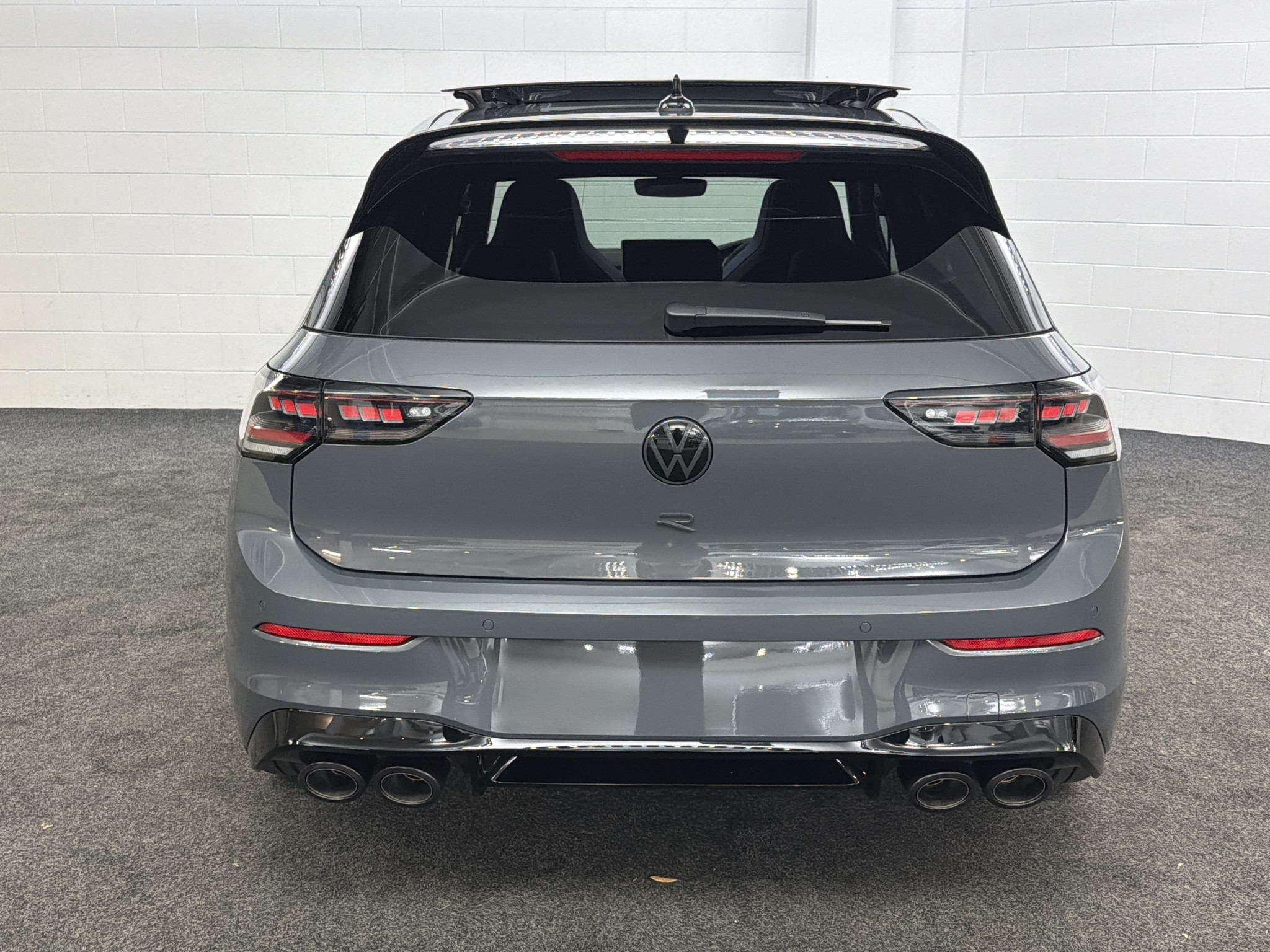 Volkswagen Golf R 8.5