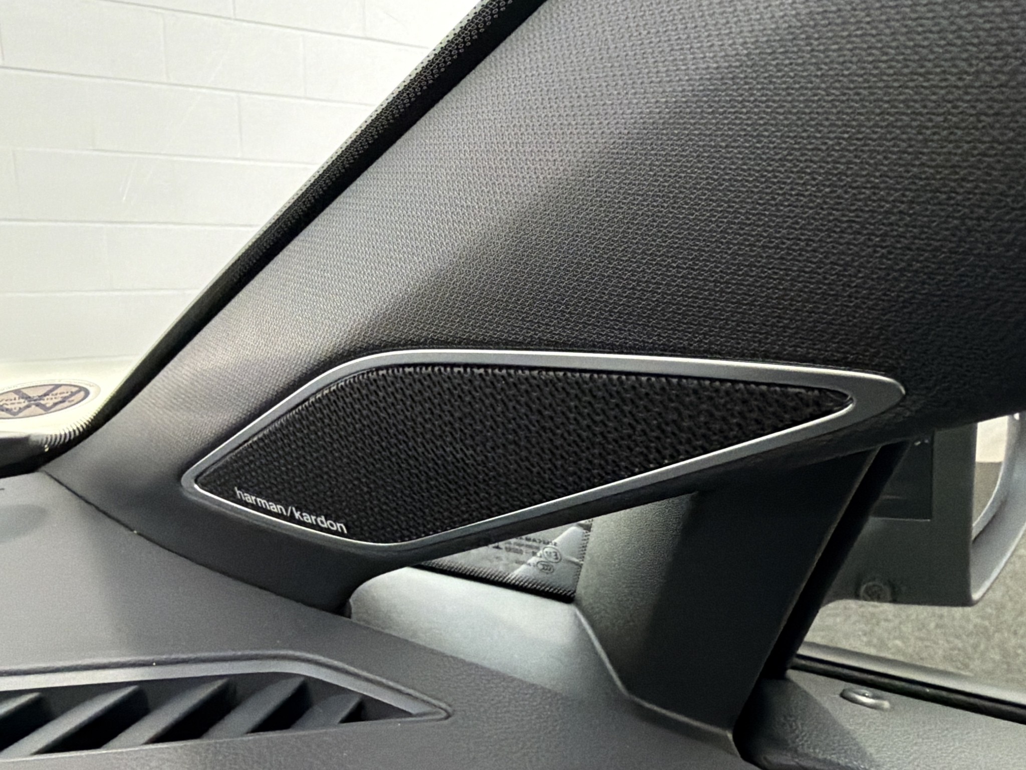 Volkswagen Golf R 8.5