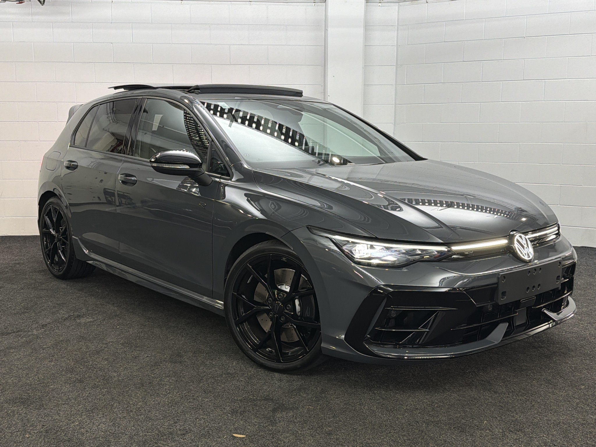 Volkswagen Golf R 8.5