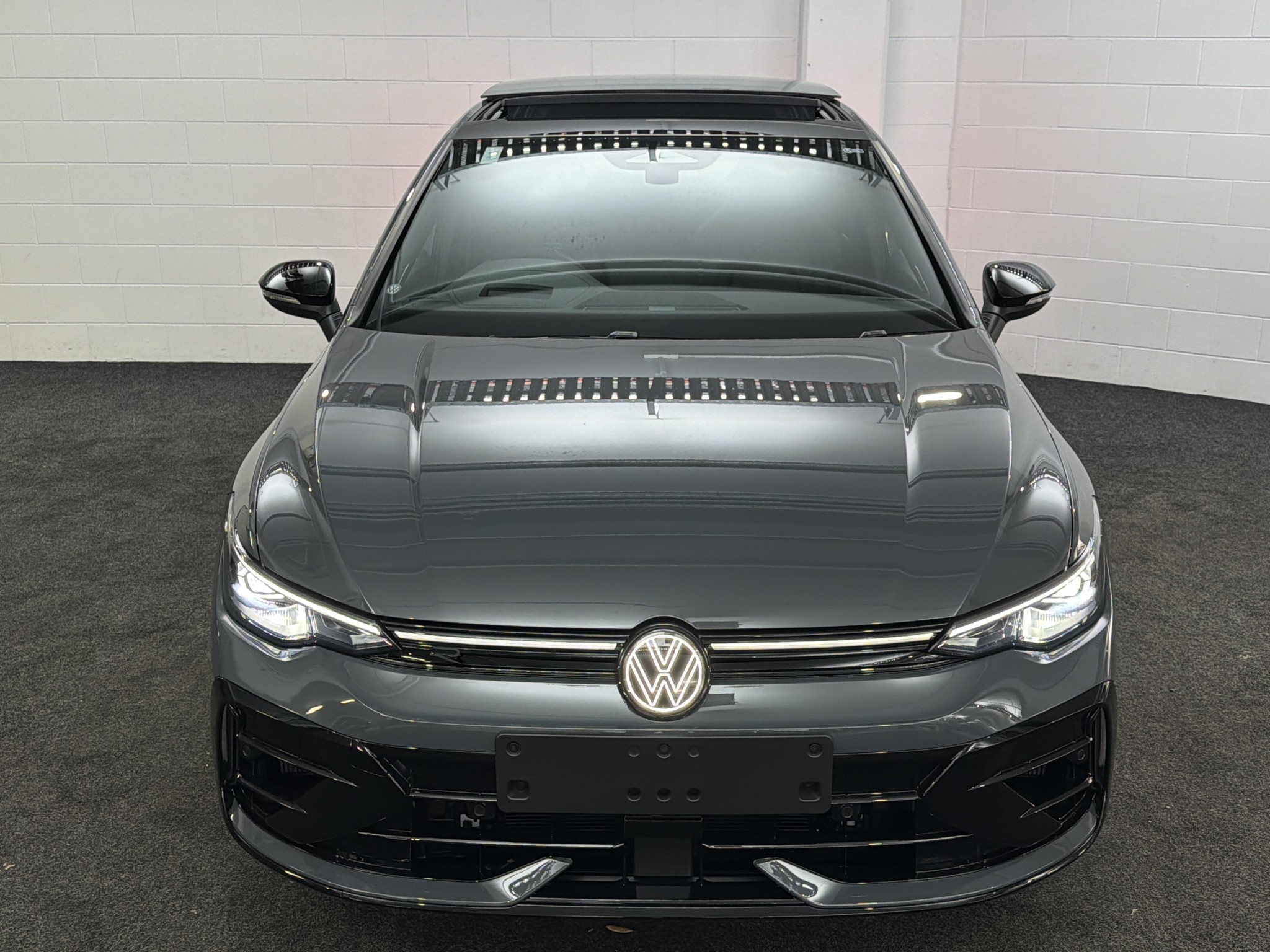 Volkswagen Golf R 8.5