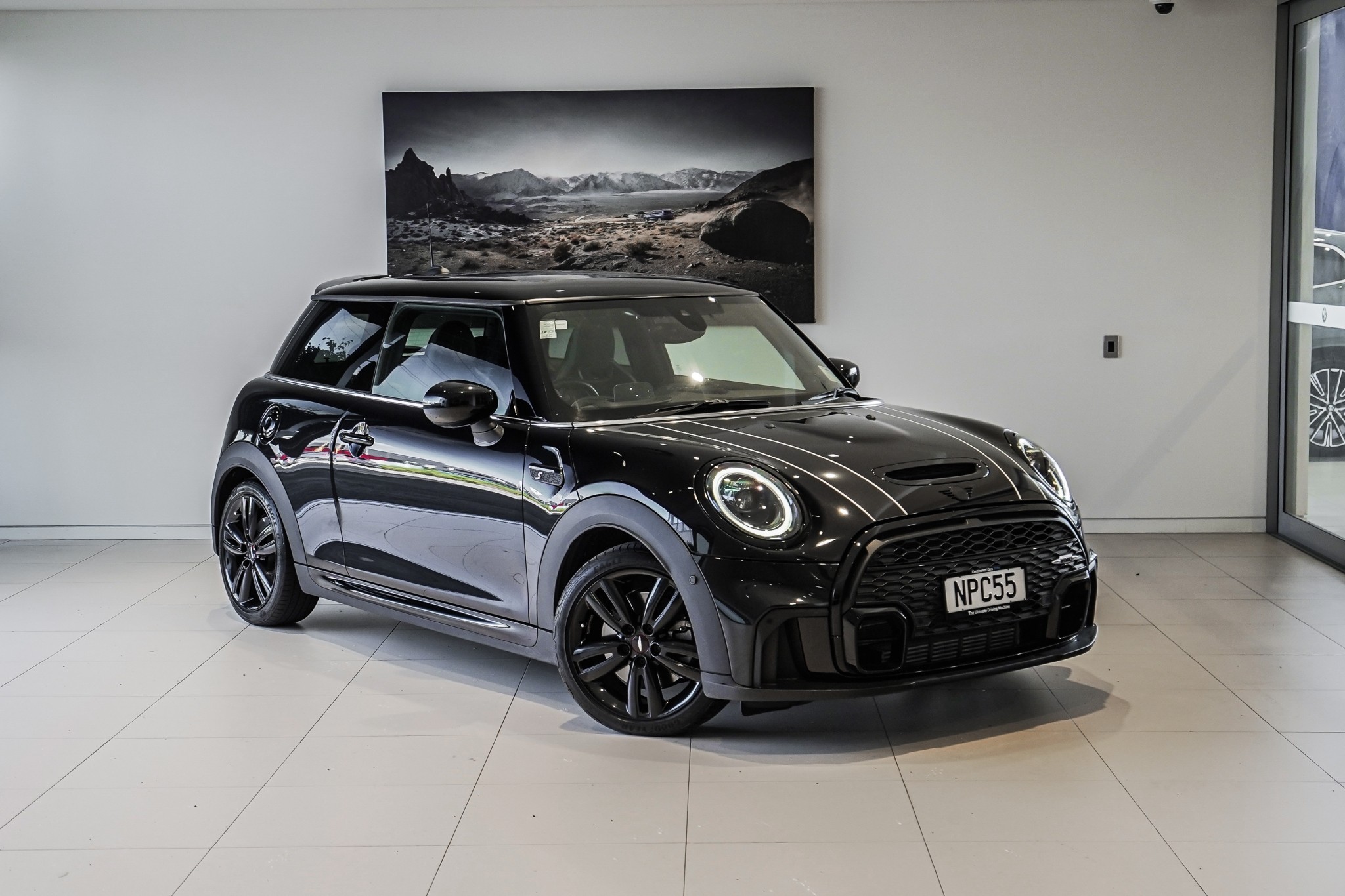 MINI Cooper S 3-Dr Hatch JCW Sport