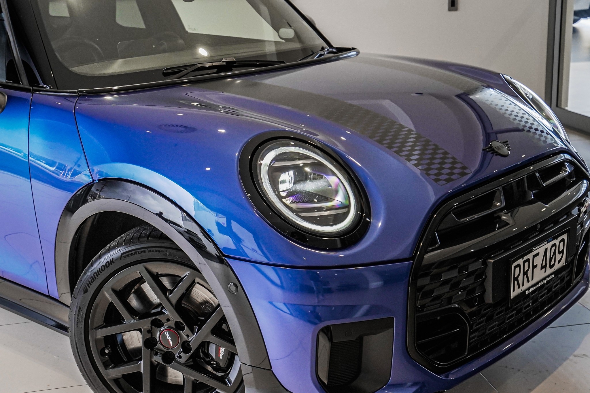 MINI Cooper S 5-Dr JCW