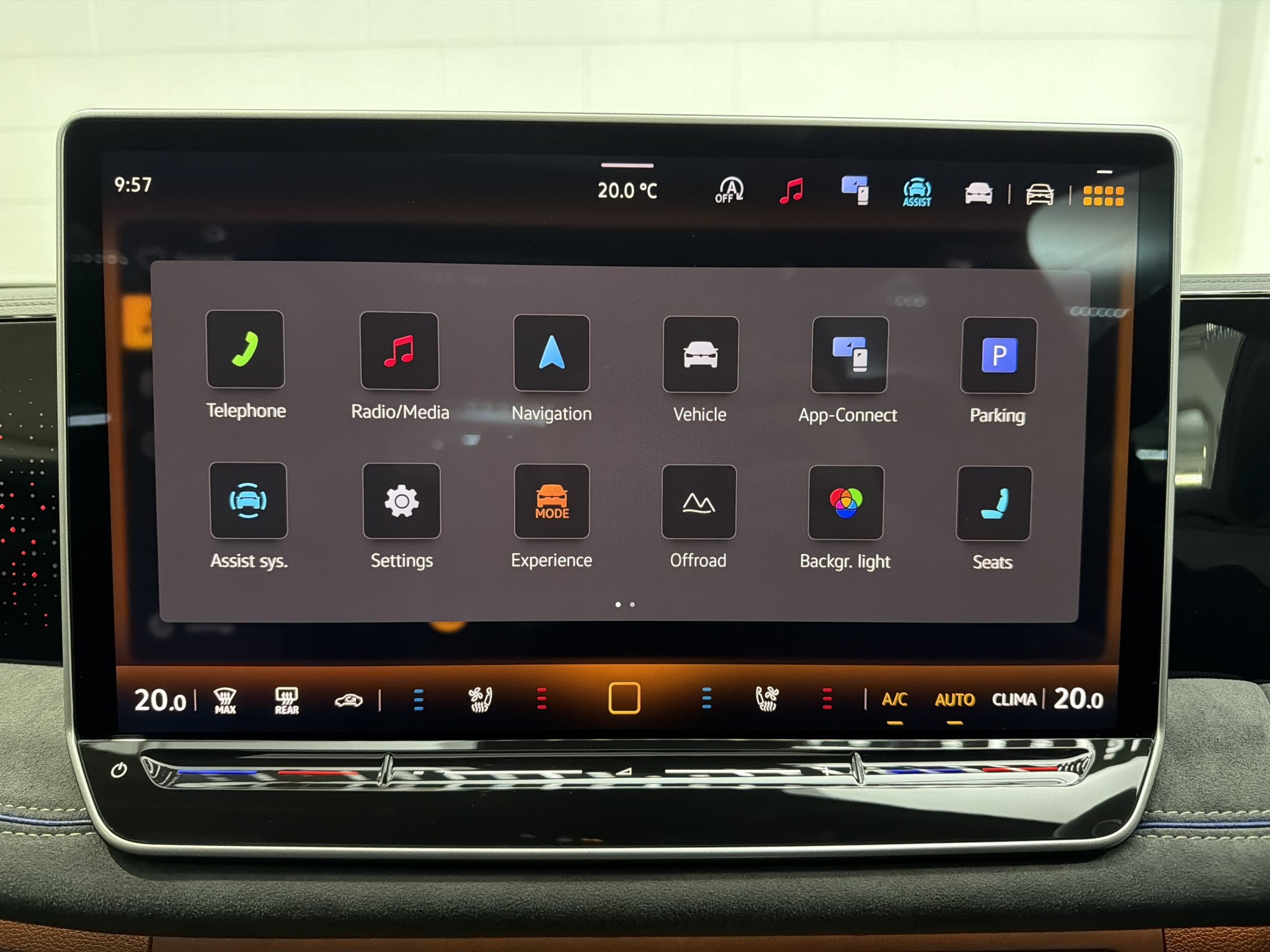 Volkswagen Tiguan R-LINE AWD Touring Package