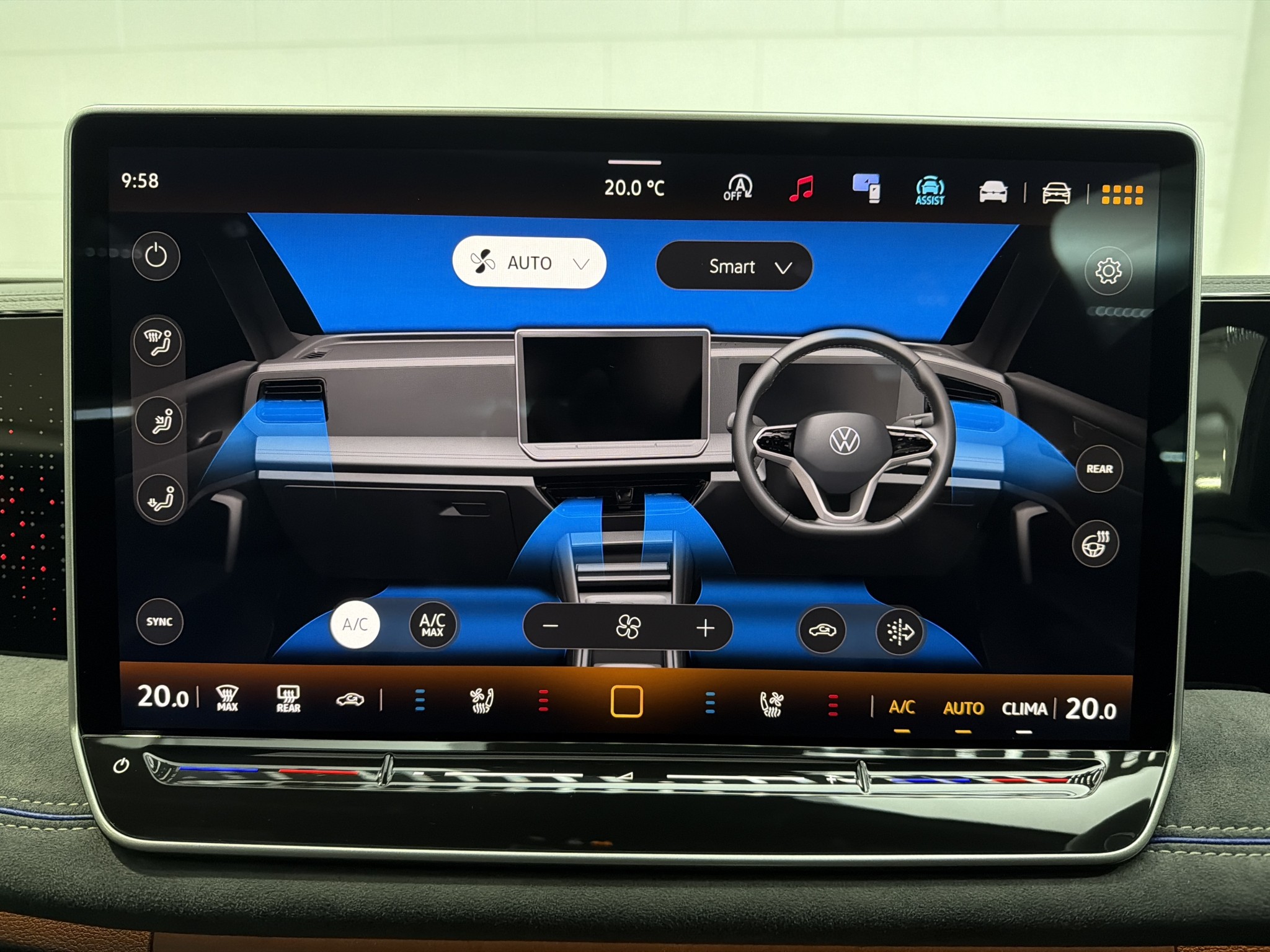 Volkswagen Tiguan R-LINE AWD Touring Package